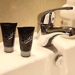 Kontes Comfort Hotel