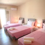 Hotel Kontes Comfort 3*