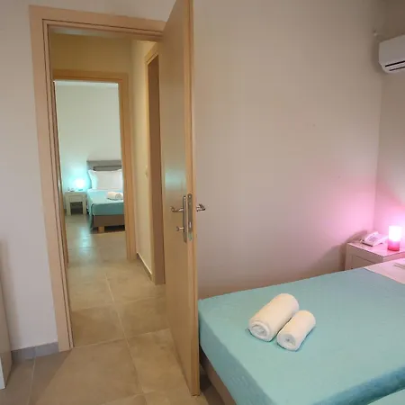 Отель Kontes Comfort Парос