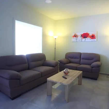 Kontes Comfort 3* Páros